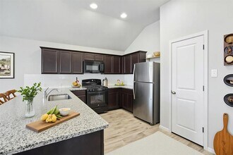 124 Trailside Ln in Bastrop, TX - Building Photo - Building Photo