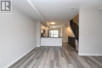 720 Grey St in Brantford, ON - Building Photo - Building Photo