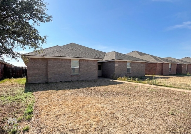 property at 804 N Belmont Ave
