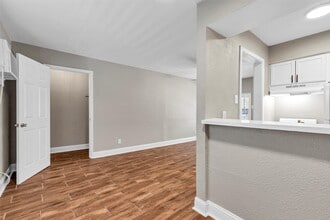 1423 Hawthorne St in Houston, TX - Foto de edificio - Building Photo