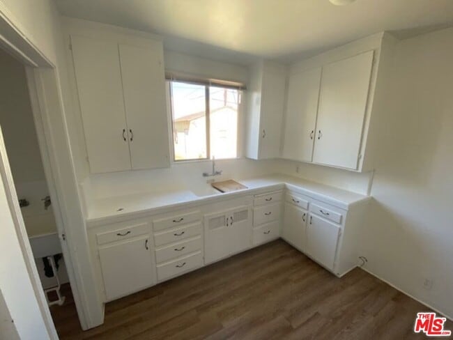 property at 11913 Tennessee Ave