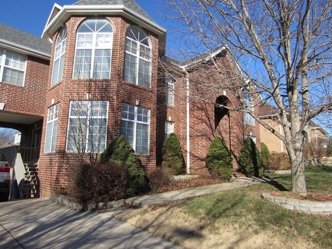 2149 S Cedar Hill in Springfield, MO - Building Photo - Building Photo