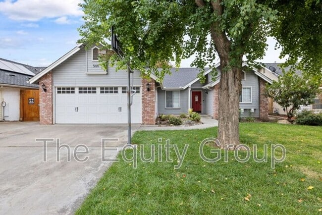 property at 500 N Tommy St