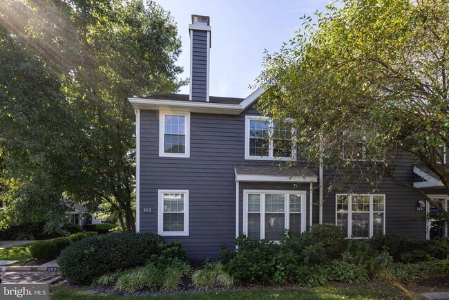 112 Whistling Swan Ln in Downingtown, PA - Building Photo - Building Photo