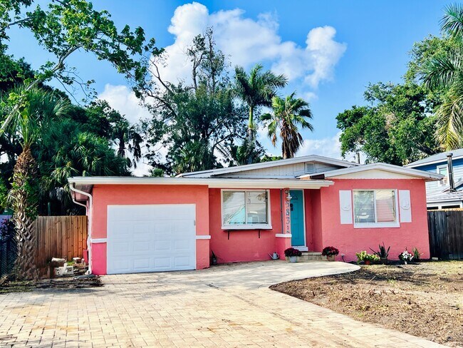 property at 5831 27th Ave S
