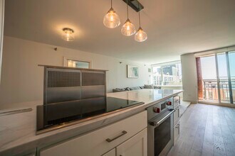 440 N McClurg Ct in Chicago, IL - Building Photo - Building Photo