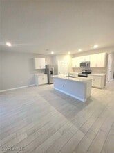 3811-3821 21st St SW in Lehigh Acres, FL - Building Photo - Building Photo