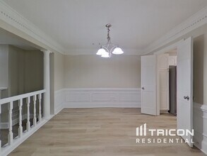 115 Brantley Rd in Atlanta, GA - Foto de edificio - Building Photo