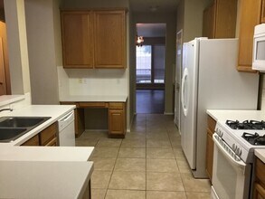 4008 Double Oak Dr in Bedford, TX - Building Photo - Building Photo