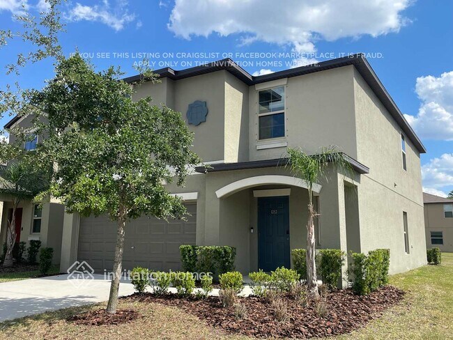 7715 Silver Berry Ct in Gibsonton, FL - Building Photo - Building Photo