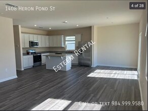1408 Heron Pond St in Raleigh, NC - Building Photo - Building Photo