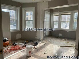 248 Kelton St in Boston, MA - Building Photo