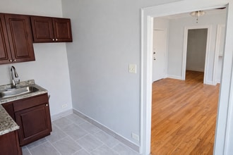 1635 W Morse Ave, Unit 107 in Chicago, IL - Building Photo - Building Photo