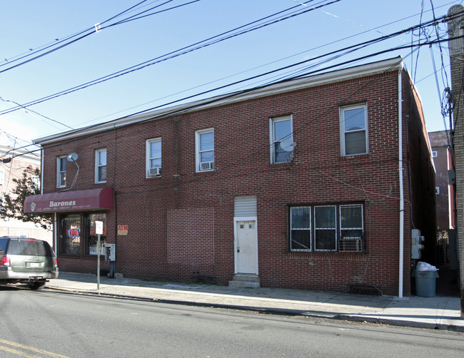 615 3rd Ave in Elizabeth, NJ - Building Photo - Building Photo