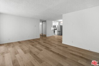 1114 12th St in Santa Monica, CA - Building Photo - Building Photo