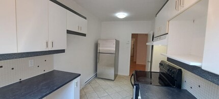 4820 Plamondon Av in Montréal, QC - Building Photo - Building Photo