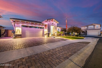 10808 W Luke Ave in Phoenix, AZ - Building Photo - Building Photo