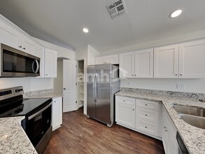 2256 E Monona Dr in Phoenix, AZ - Building Photo - Building Photo