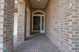 8706 Melting Shadows Ln in Houston, TX - Building Photo - Building Photo