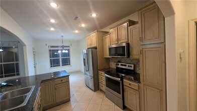 3232 W Drakestone St in Fayetteville, AR - Building Photo - Building Photo