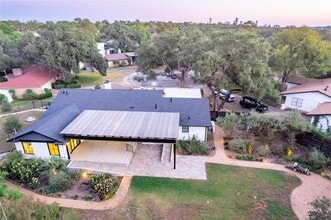 4504 Greenbriar Ct in Austin, TX - Building Photo - Building Photo