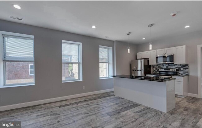 property at 2323-25 Mifflin St