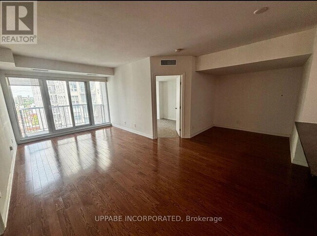 234-2234 Rideau St in Ottawa, ON - Building Photo - Building Photo