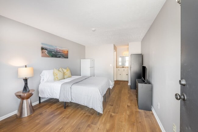 Studio 48 Apartments