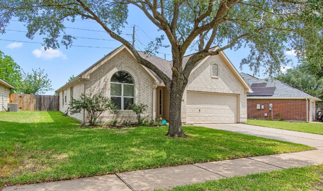 20314 Pomegranate Ln