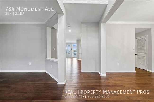 784 Monument Ave in Woodbridge, VA - Building Photo - Building Photo