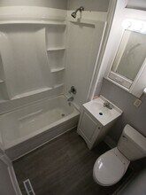 2011 School St in Rockford, IL - Building Photo - Building Photo