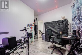 92 King St W in Cobourg, ON - Building Photo - Building Photo