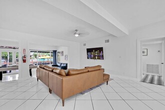 1712 NE 18th Ave in Fort Lauderdale, FL - Building Photo - Building Photo