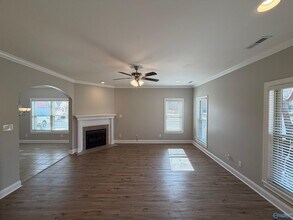 945 Tracey Ln in Decatur, AL - Building Photo - Building Photo