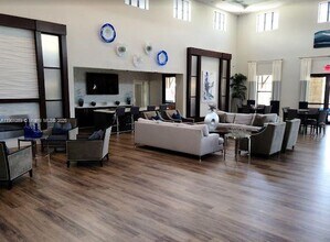 17058 SW 95th Terrace in Miami, FL - Building Photo - Building Photo