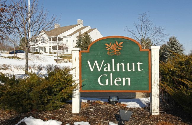 Walnut Glen in Ann Arbor, MI - Building Photo - Building Photo