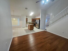 3985 Andover Cay Blvd in Orlando, FL - Building Photo - Building Photo