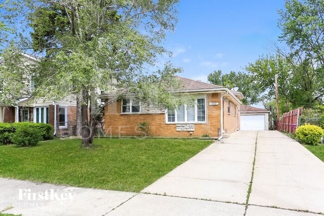 1207 Glendale St in Bensenville, IL - Foto de edificio - Building Photo