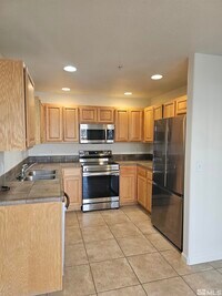 657 Desert Springs Ct in Fallon, NV - Building Photo - Building Photo