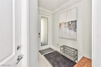 7384 Rockefeller Dr in Naples, FL - Building Photo - Building Photo