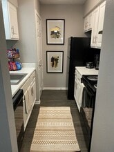 McCallum Highlands in Dallas, TX - Building Photo - Building Photo