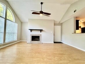 219 St Andrews Ct in Alpharetta, GA - Building Photo - Building Photo