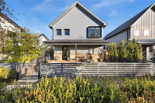 property at 632 Bella Vista Rd