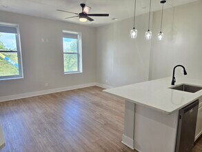 3914 De Tonty St, Unit A - 2nd floor in St. Louis, MO - Foto de edificio - Building Photo