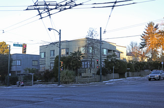 Greensleeves Apartments in Vancouver, BC - Building Photo - Building Photo