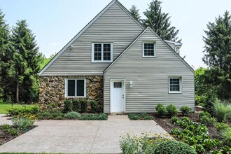 3981 Willow Creek Dr in Gibsonia, PA - Building Photo - Building Photo