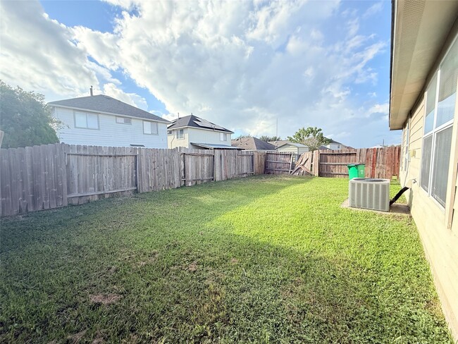 property at 14430 Hamilton Grove Ln