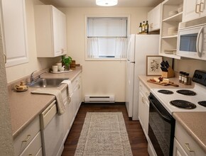 3624 13th Ave W in Seattle, WA - Building Photo - Building Photo