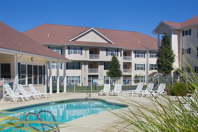 Abbott Landing, LLC in Andover, MA - Building Photo - Building Photo