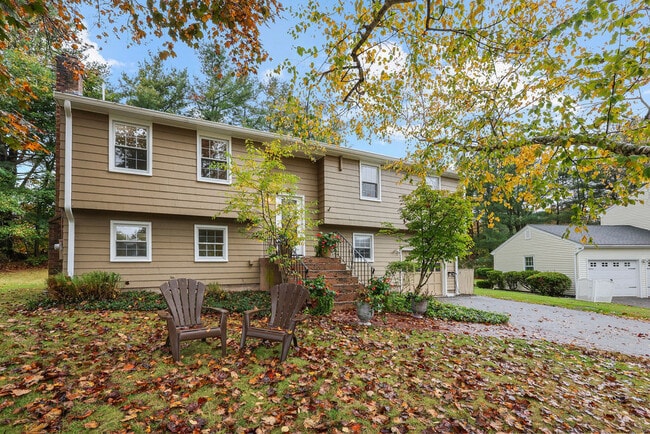 property at 9 Blue Bird Rd